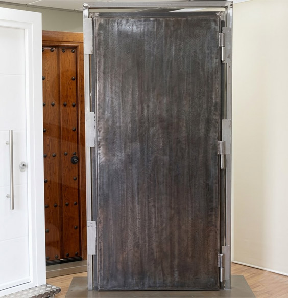 Puerta acorazada cortafuegos Kiuso